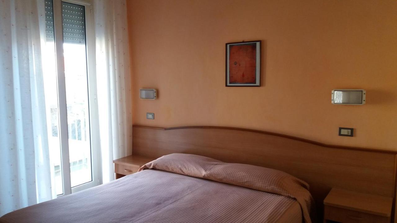 Albergo Moretti Senigallia Exterior photo